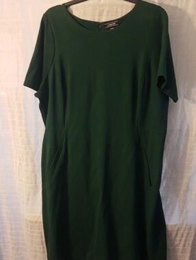Lands' End Forest Green Short Sleeve Midi Dress